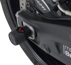 Padací protektory na zadní osu Triumph Trident 660(21-25) / Tiger Sport 660(22-26)/Daytona 660(24-26),X-Cape 650(21-24)