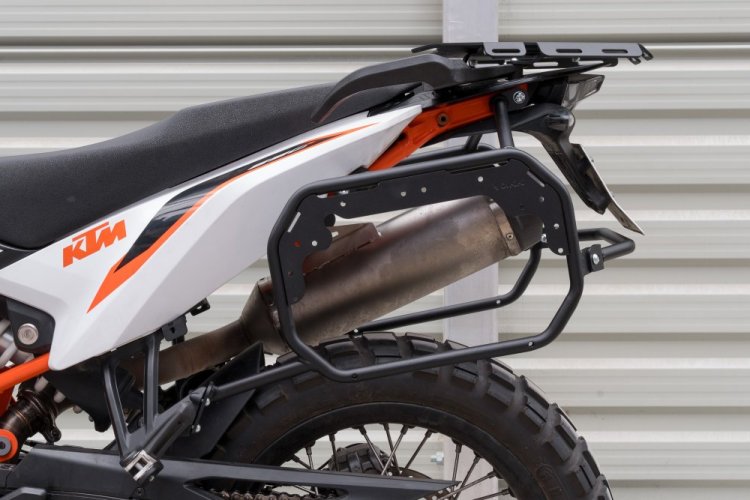 Boční nosič černý, KTM 790 Adventure , KTM 890 Adventure.YAKK