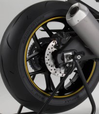 Linka na ráfek PUIG 4542Z zlatá 7mm x 6m (s aplikátorem)