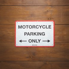 plechová cedule PARKING, OXFORD (červená/šedá, rozměr 90 x 60 cm)
