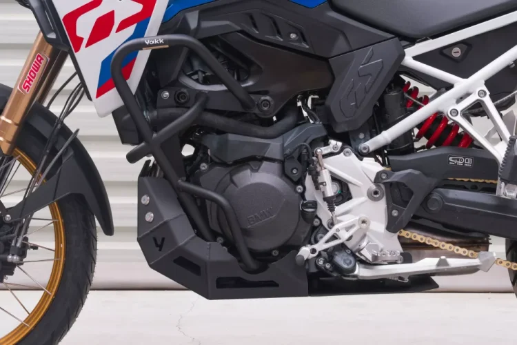 Nízké padací rámy BMW F 900 GS (24-25) černé ,Yakk EXP