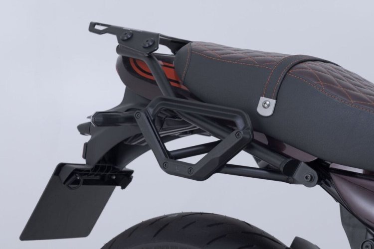 Boční nosič V-LOC - pravý Kawasaki Z900RS/ Cafe/ SE (17-), 50. výročí (22-)