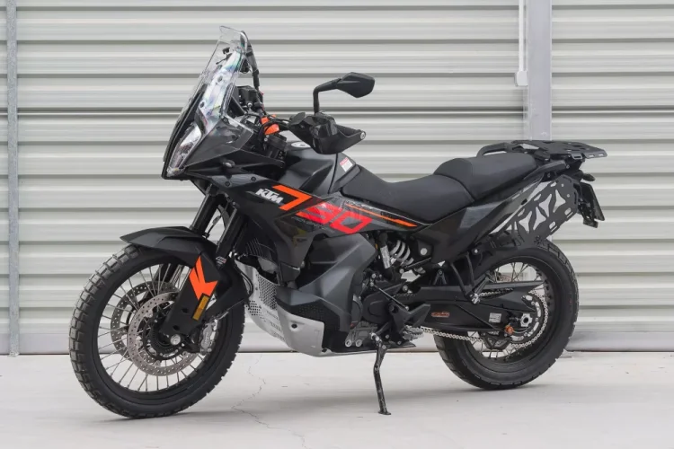 Zadní nosič horního kufru KTM 790/890 Adventure - černý, Yakk EXP