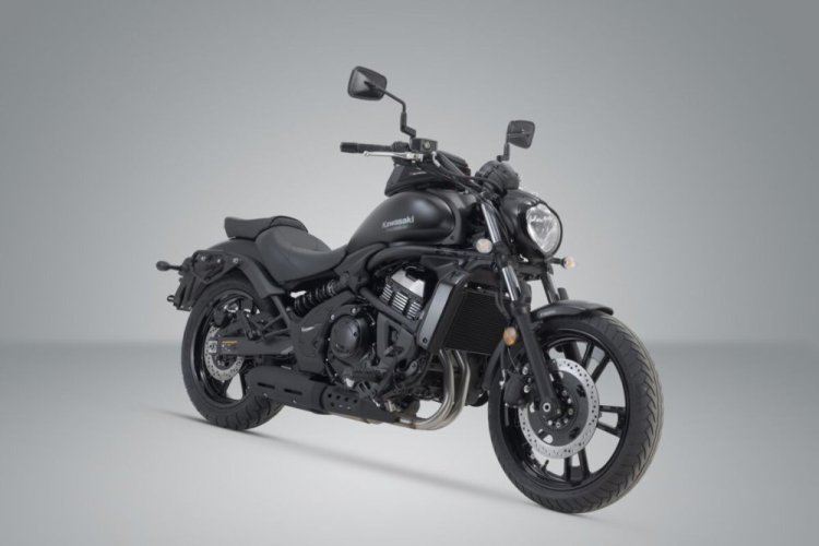 SLC Boční nosič pravý. Kawasaki Vulcan S (16-).