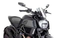 PUIG plexi štít New Generation Sport Ducati Diavel (14-18). Kouřová