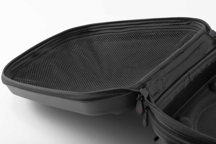 Horní kufr URBAN ABS( 16–29 l.),Verze s úchyty-černá
