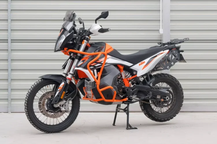 Boční nosič zavazadel KTM 790/890 Adventure (19-25) - černý,Yakk