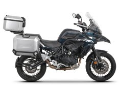 Kompletní sada hliníkových kufrů SHAD TERRA, 37L topcase 36L/47L boční kufry, včetně montážní sady a plotny SHAD Benelli TRK 502 X 2022 -