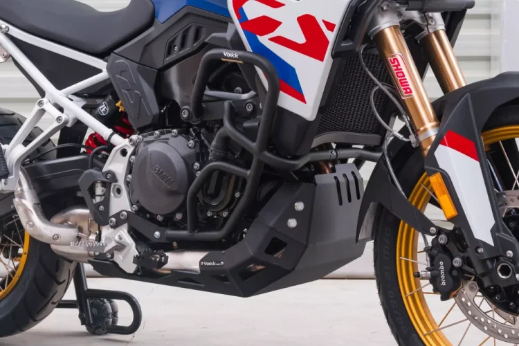 Nízké padací rámy BMW F 900 GS (24-25) černé ,Yakk EXP