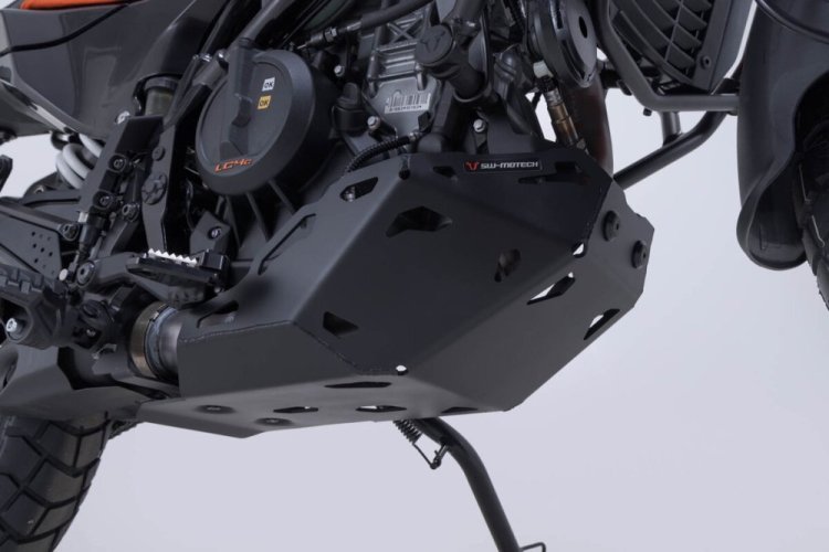 Kryt motoru KTM 250 Adv / 390 Adv (25-26) - černý