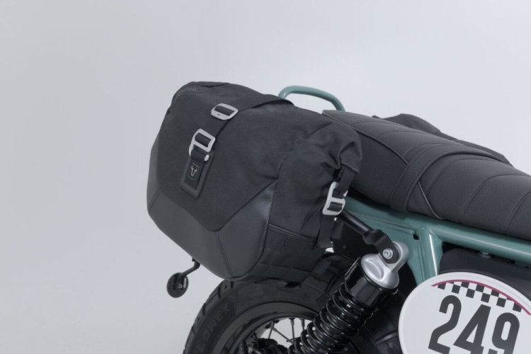 Systém bočních brašen Legend Gear LC Black Edition. Royal Enfield Bear 650 (23-26)