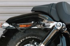 SLC boční nosič levý Harley Davidson Dyna Fat Bob (08-)