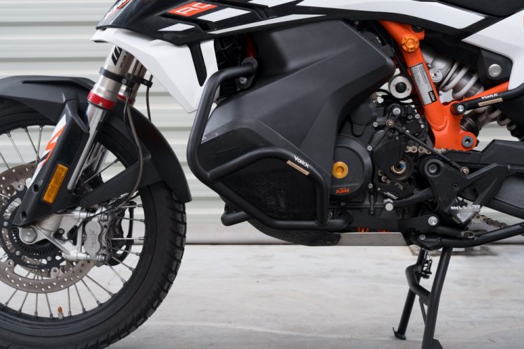 Dolní padací rám černý. KTM 790 Adventure, KTM 890 Adventure. YAKK