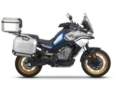 Kompletní sada hliníkových kufrů SHAD TERRA, 48L topcase 47L/47L boční kufry, včetně montážní sady a plotny SHAD CF Moto 800MT