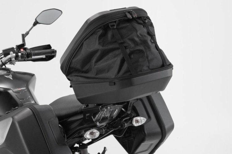 Horní kufr URBAN ABS( 16–29 l.),Verze s úchyty-černá