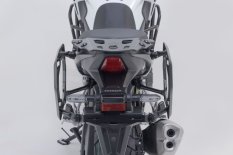 Sada Adventure kufrů TraX Adv. Stříbrná. Honda CB500X (13-), NX500 (23-).